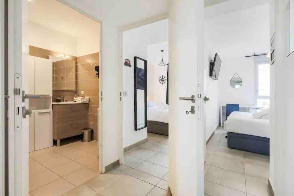 Moderne Luxueux Parking Ac Cote De La Appartement
